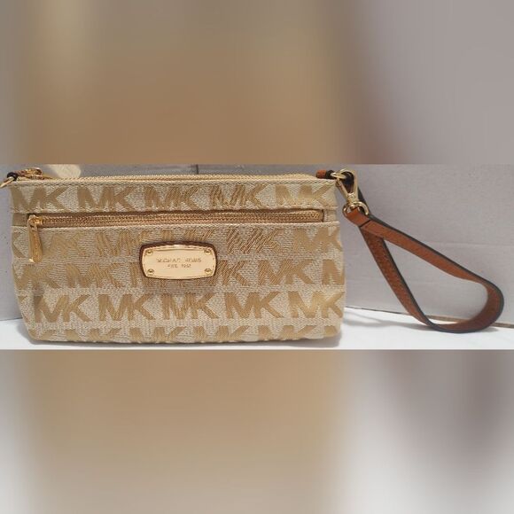 Michael Kors MK Jet Set Signature Logo Large Wristlet / Wallet - Picture 1 of 6